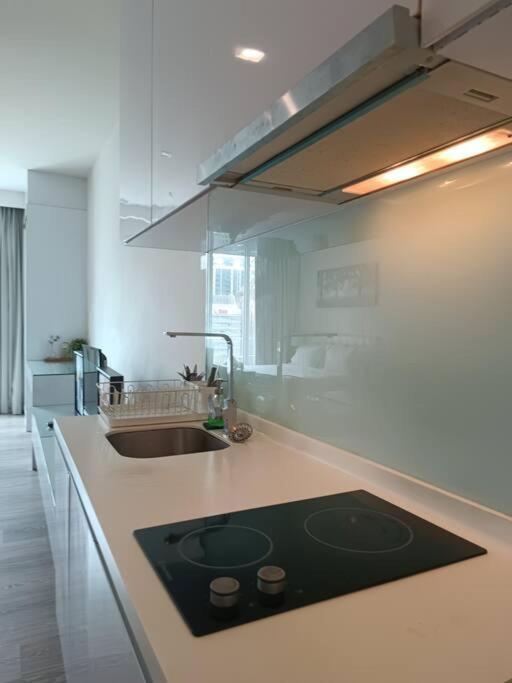 Rm218 Bukit Bintang Balcony Studio Infinity Pool Kuala Lumpur Extérieur photo